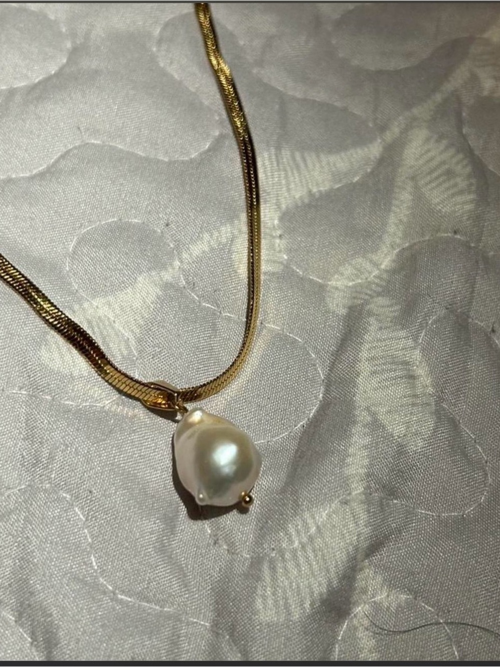 NWT Oshena Genuine Freshwater Baroque Pearl Gold Snake Chain Necklace